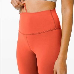2020 Lululemon Wunder Train High-Rise Tight 25" in Brick